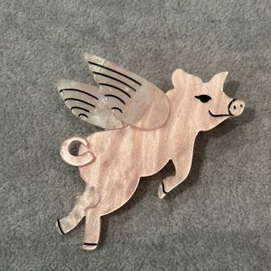 Pigs Can Fly Erstwilder Brooch Pin